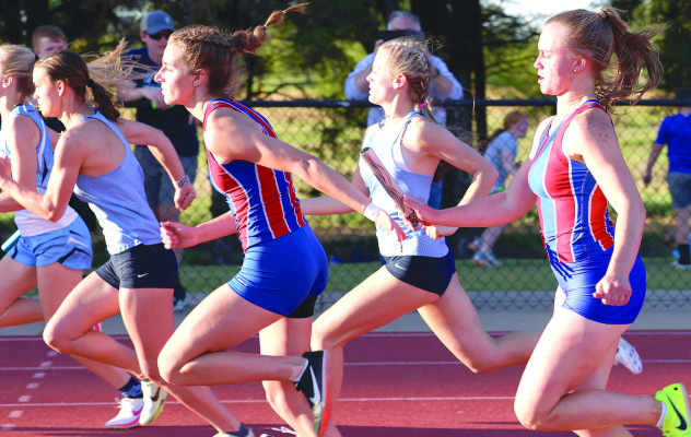 Girls teams go 1-2-3 at Cheney track meet