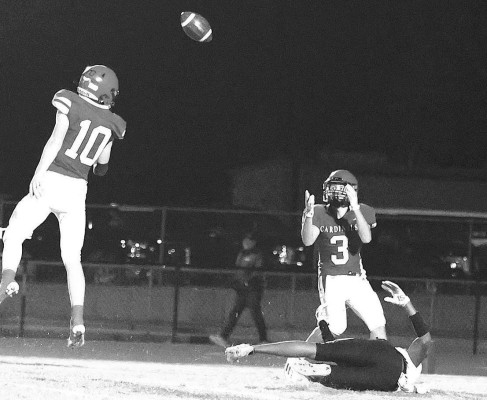 Eli Howard makes a first-half interception during Conway Springs’ win over Plainville. Stephanie McKennon/TSnews
