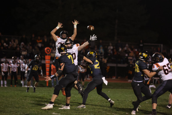 11.21.24 web_Garden Plain football