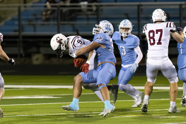 11.21.24 web_Eisenhower football