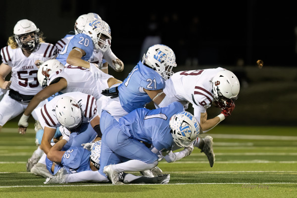 11.21.24 web_Eisenhower football