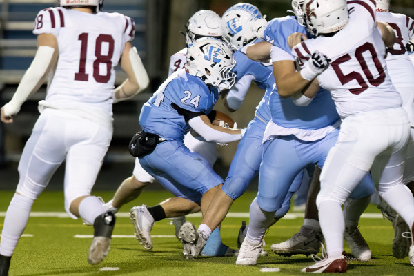 11.21.24 web_Eisenhower football