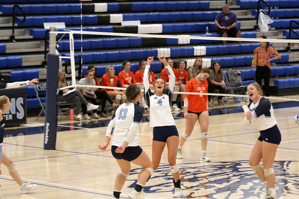 VOLLEYBALL 10.26.23