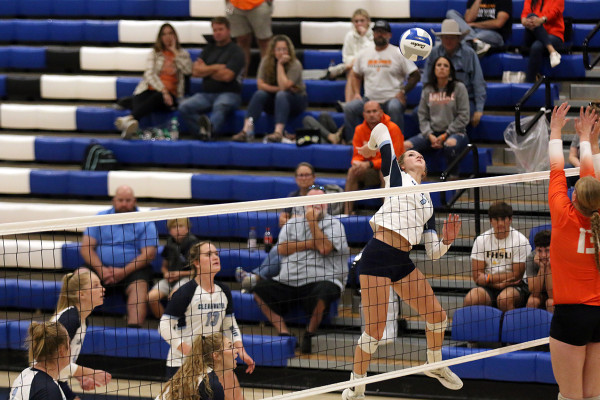 VOLLEYBALL 10.26.23
