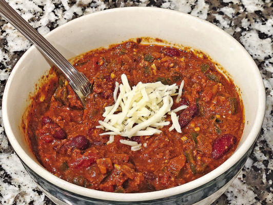 Chorizo poblano chili is a great meal year round. Featuring some robust spices like chili powder and paprika, along with a combination of chorizo, ground beef and fresh peppers, this chili is a hearty dish that is a real crowd pleaser.