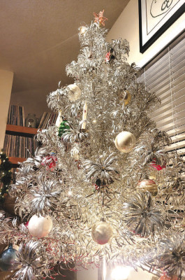 A special vintage “pom-pom” aluminum Christmas tree was just one of three trees publisher Paul Rhodes put up and decorated this past Saturday. It was just what he needed to get in the Christmas Spirit. Paul Rhodes/TSnews