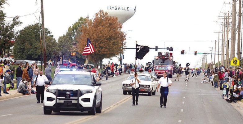 Folks come together for Haysville Fall Festival