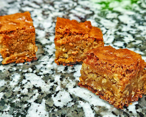 Cinnamon chip oatmeal blondies have a crisp bottom, with chewy middles and highlight the warmth of cinnamon and earthiness of grains. They would make for a great addition to any fall snack table.