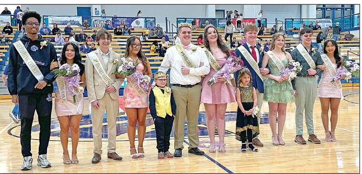 ABOVE: Goddard High School held its annual homecoming on Friday evening, with the ceremony taking place between varsity basketball games. Jaxson Strausberg and Maddyn Snyder were named as king and queen. BELOW: The homecoming candidate couples were, from left, Brody Cole and Nikki Phan, D’Ervin Manuel-Phillips and Maylia Silva, Ethan Simpson and Maddyn Snyder, Jaxson Strausberg and Hadlee Springob, and Elliott Walk and Aurora Wollard. Travis Mounts/TSnews