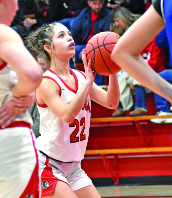 Bailey Haines shoots a free throw during Argonia’s win last Friday over Sedan. The Raiders beat Sedan again this Monday in the opening game of the South Central Border League tournament. Contributed photo/Argonia High School
