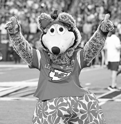 K.C. Wolf will be in Cheney on Saturday for a Cheney Methodist Church fundraiser. Dan Meers has portrayed the Kansas City Chiefs mascot since 1989. Contributed photo