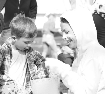 Sun shines on community Easter egg hunts