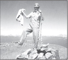 Megan Mueseler accepts a Sesquicentennial Farm Award for her family’s Kansas farm. Dale Stelz/TSnews