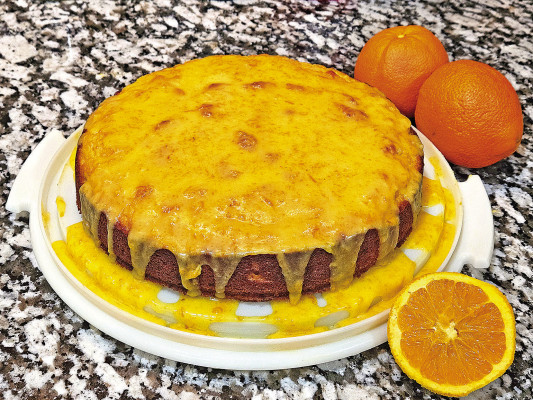 Whole orange cake lives up to its name and uses whole oranges—peels and all—to create a beautiful dessert with tons of bright, citrus flavor.