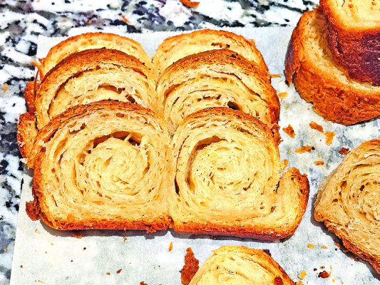 ‘Flake’ it ’til you make it with easy crescent roll bread