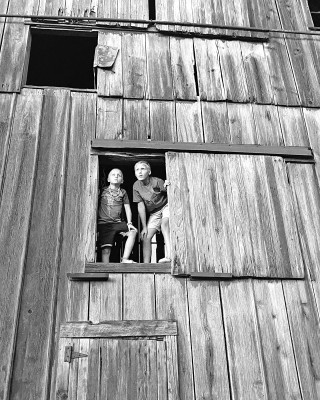 Pair of photographers shine at Kansas State Fair