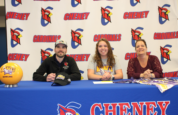 Aubrey Strodtman with her mother, Deena, and bowling coach Jody Ohltoff. Contributed photo