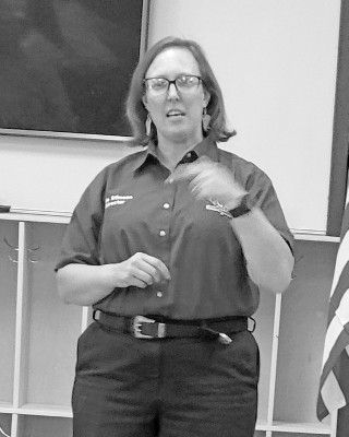 Sedgwick County Emergency Management director Julie Stimson presents important emergency preparedness information to Haysville Chamber of Commerce members. Stimson was the guest speaker for the chamber's September meeting. Paul Rhodes/TSnews