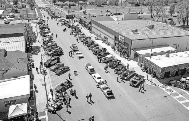 Lions hold annual car show