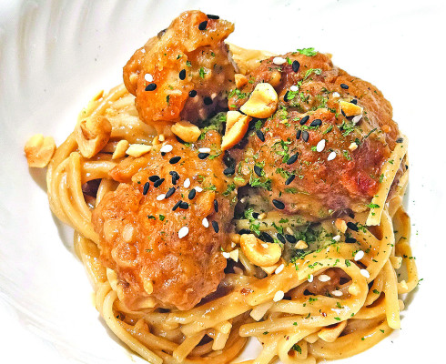 Using the last few tablespoons of peanut butter in a jar, you can easily create delicious, elevated ramen with a flavorful peanut sauce. Add in a little chicken, and it’s a great meal.