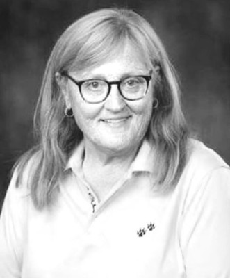 Former Clearwater teacher dies