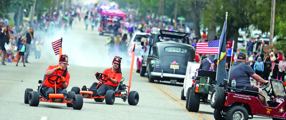 Shriners zip around Grand Avenue during Saturday morning’s Haysville Fall Festival parade. The annual autumnal celebration is one of the largest in the area. Stephanie McKennon/TSnews