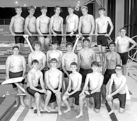 EHS-GHS swim brings experience into second year