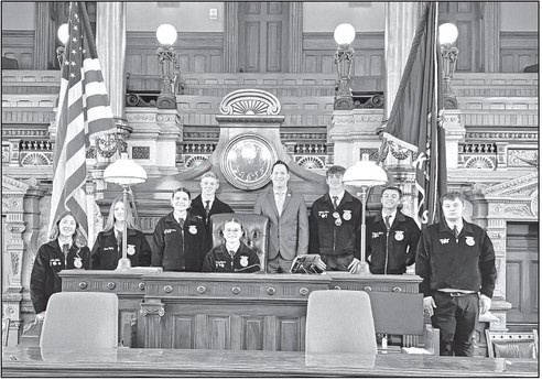 FFA members visit Statehouse