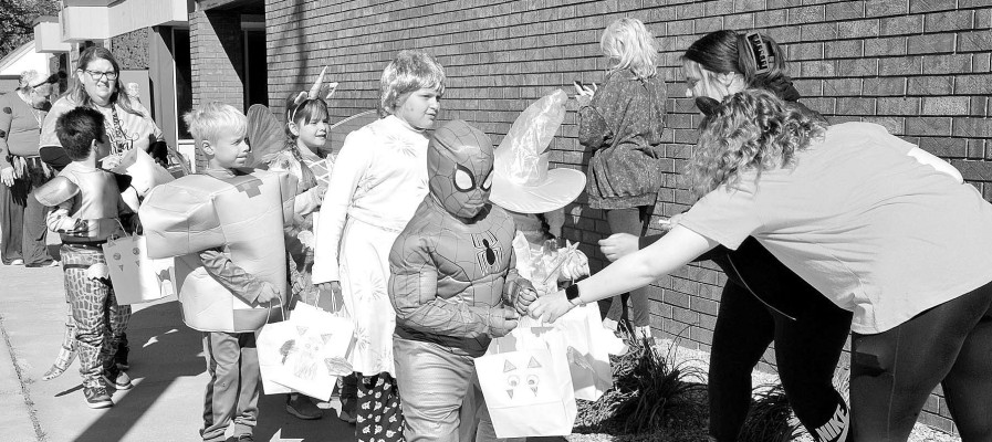 Ghosts and ghouls parade through Goddard