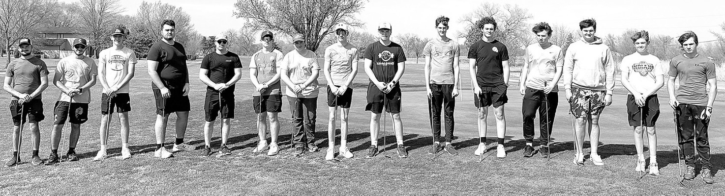Indians golfers look for improvement on the links