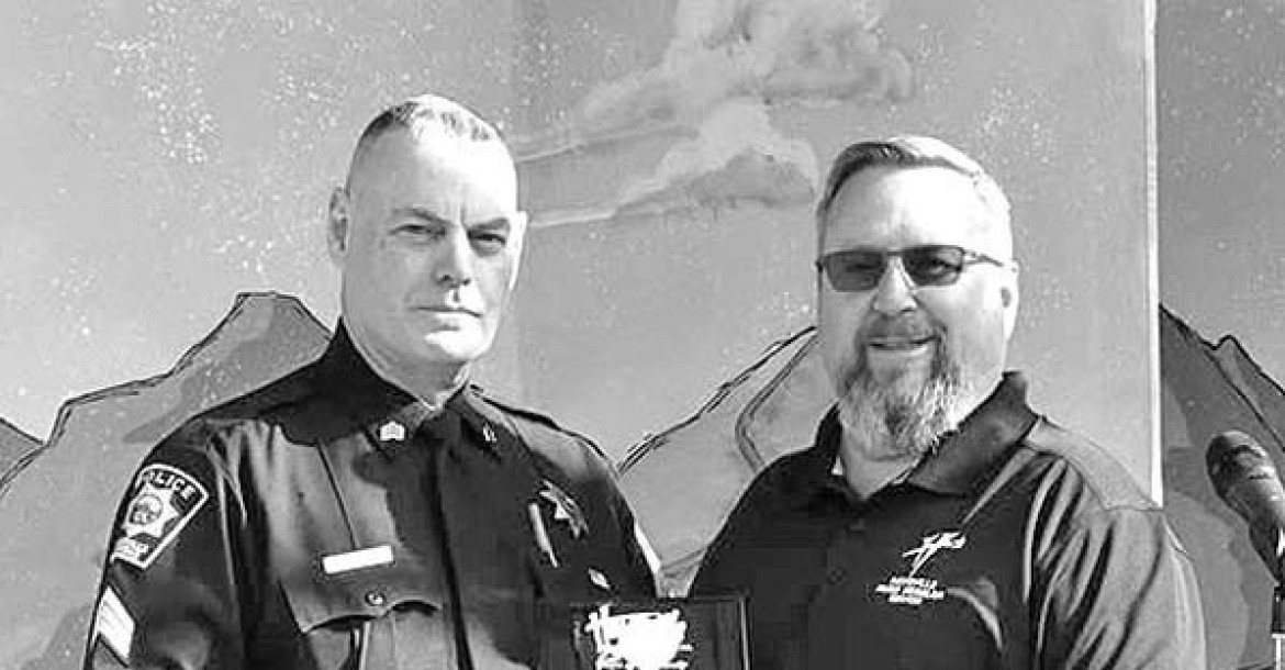 Sgt. Mark Mullin has been named as the Haysville Police Department Officer of the Year. Mayor Russ Kessler presented the award during the Haysville Fall Festival on Oct. 24. Contributed photo